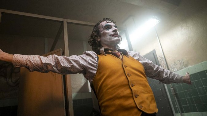 joker_still_18-_warner_bros._entertainment_publicity-h_2019